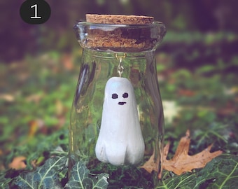 Pet Sheet Ghost in a Corked Jar