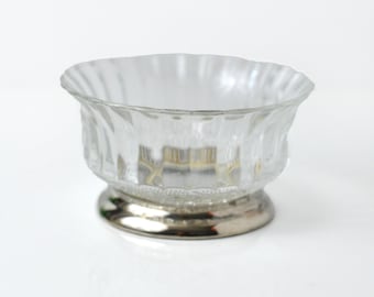Glass Trinket Dish with a Silver Base Ring Dish Catchall