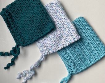 Crochet Baby Pixie Hat with Bobble Trim: Soft Acrylic Yarn