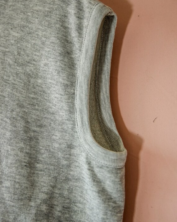 Vintage Grey 1980s sleeveless sweatshirt  Size M … - image 3