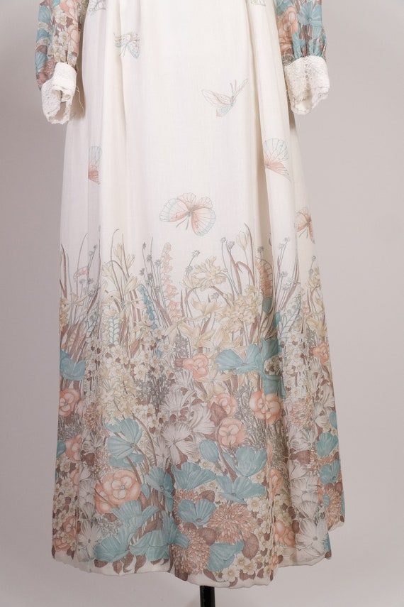 Large RARE STUNNING Vintage HIPPIE Wedding Dress … - image 4