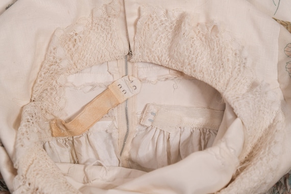 Large RARE STUNNING Vintage HIPPIE Wedding Dress … - image 10