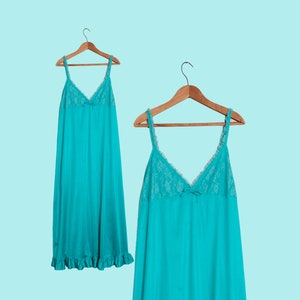 Vintage Blue Nightgown/Lingerie Dana-Jane// #33