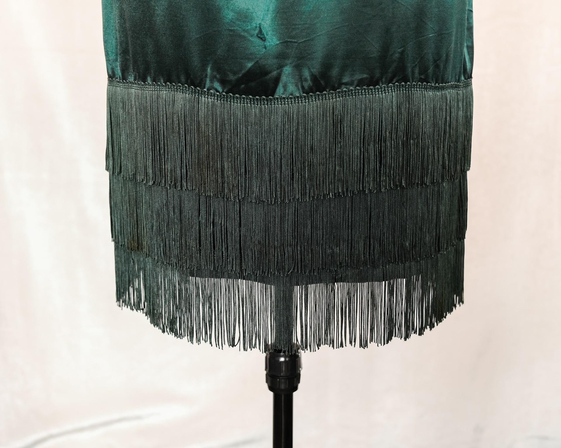 XL / PLUS SIZE Vintage Emerald Green Flapper Dress// #68 XL / PLUS SIZE Vintage Emerald Green Flapper Dress// #68
