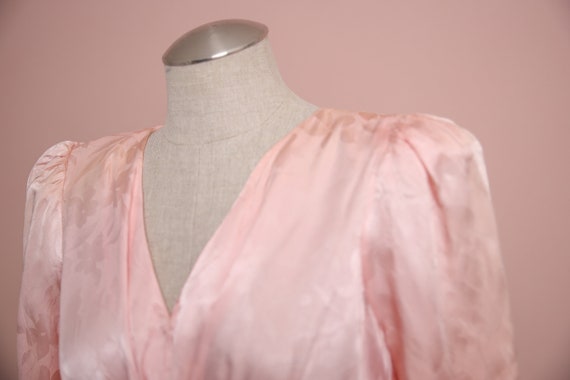 Vintage Pink 1940's Pink Silk Evening Dress / Siz… - image 3