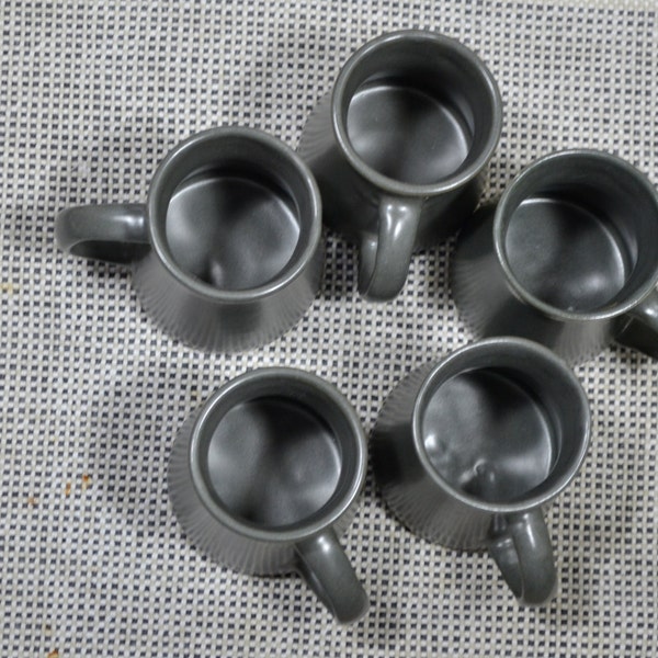 5 Bennington Potters Dark Pewter Speckle Mugs...Early David Gil & Yusuke Aida...Unique Dark Gray Pottery Mugs or Cups by Vermont Cooperative