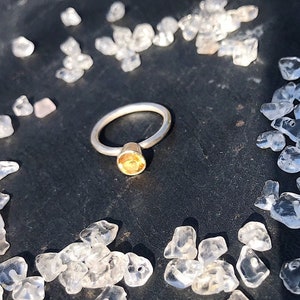 Citrine ring in sterling silver ~ sterling silver ring ~ yellow stone ring ~ simple classic design ~ solitaire ~ November Birthstone