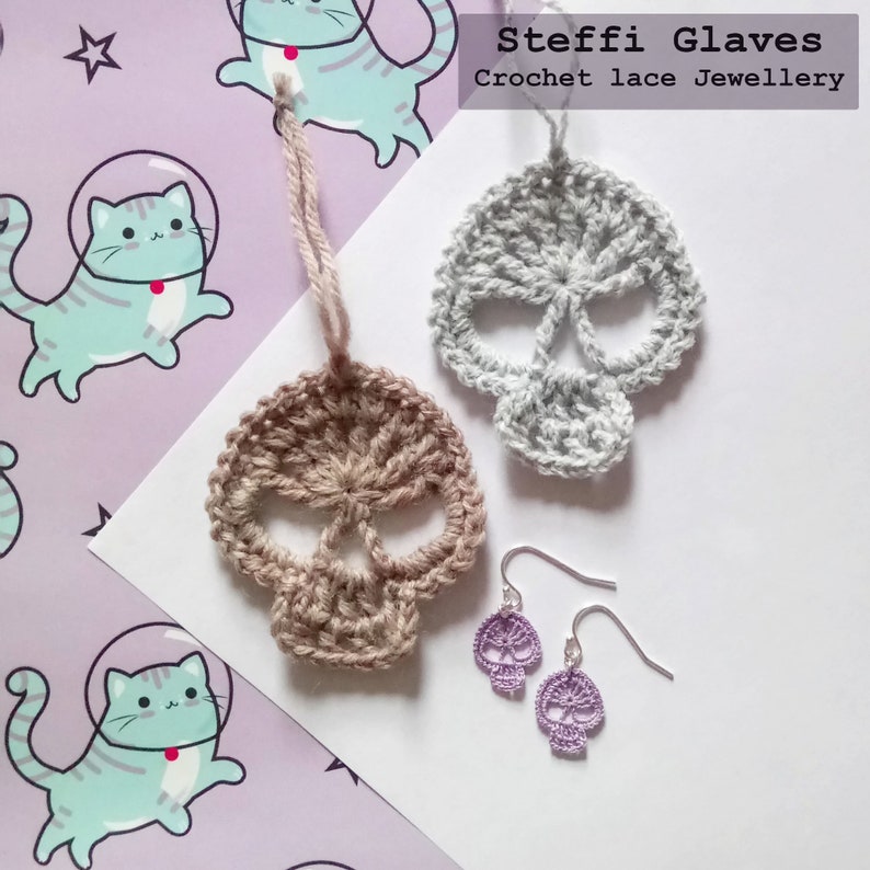 Micro crochet skull earring pattern, skull charm, crochet skull making tutorial, crochet PDF pattern and how to, crochet digital download image 4