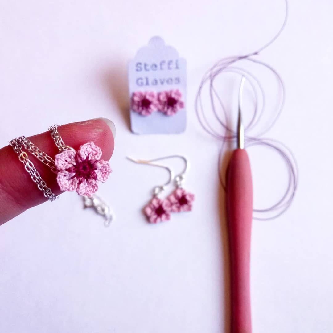 Ouligay Emaille Blumen Anhänger - 40 Stück Kirschblüten Charms Set