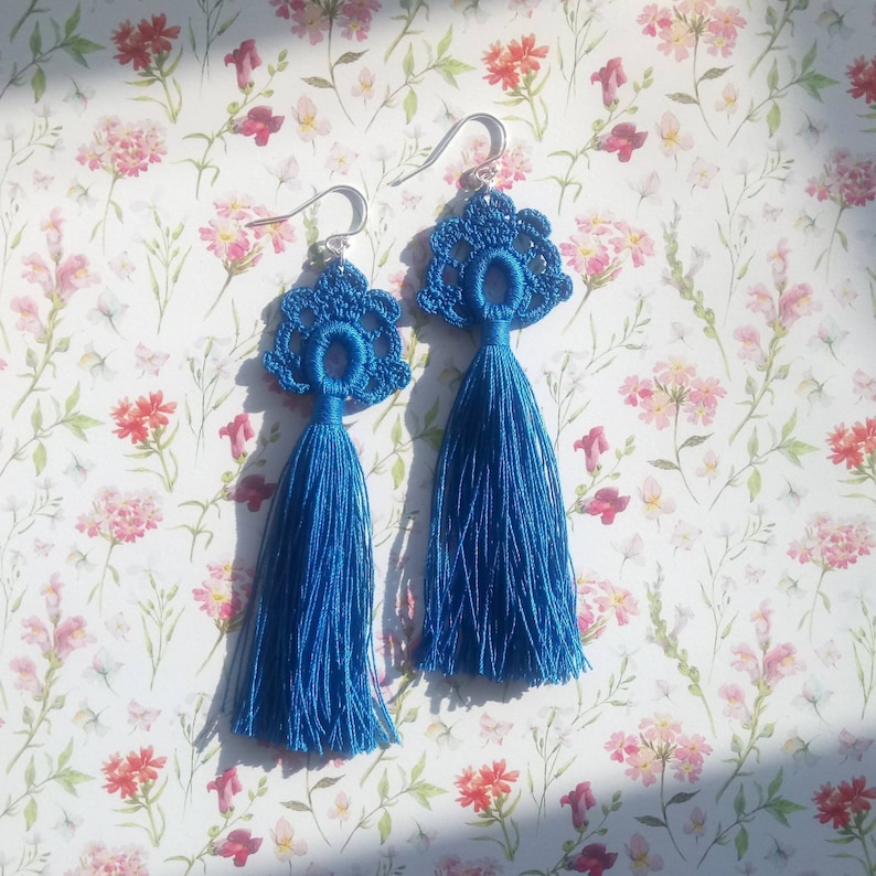 Crochet pattern tassel earrings, dip dye tassel earrings tutorial, crochet PDF pattern digital download. image 9