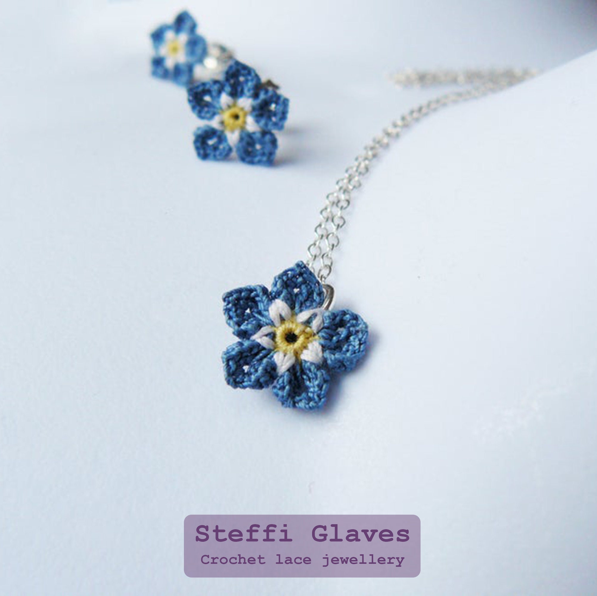 Micro crochet Forget me not and cherry blossom jewellery pattern, crochet flower making tutorial, crochet PDF pattern digital download