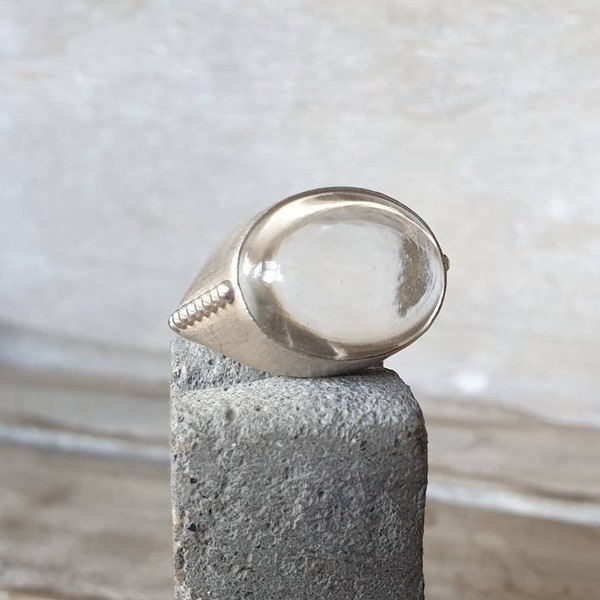 klarer Quarz Ring - Quarz Silber Ring - Quarz Cabochon Statement Ring - großer Ring - Silber Statement Ring - Cocktail Ring - Dot Ring
