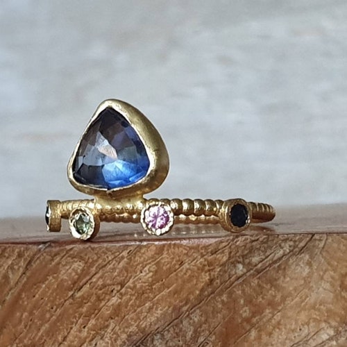 5mm Montana Sapphire Engagement Ring Unique Extra Texture | Etsy