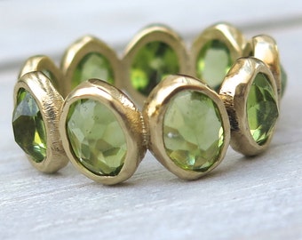 Peridot Unendlichkeit Ring-Peridot Ring-grün Peridot Gold Band-Gold Unendlichkeit Ring-Edelstein Ring-grüner Edelstein Ring