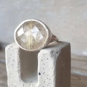 Rutilated quartz ring- quartz silver ring-rutilated quartz statement ring- big ring- silver statement ring- cocktail ring-sapphire ring