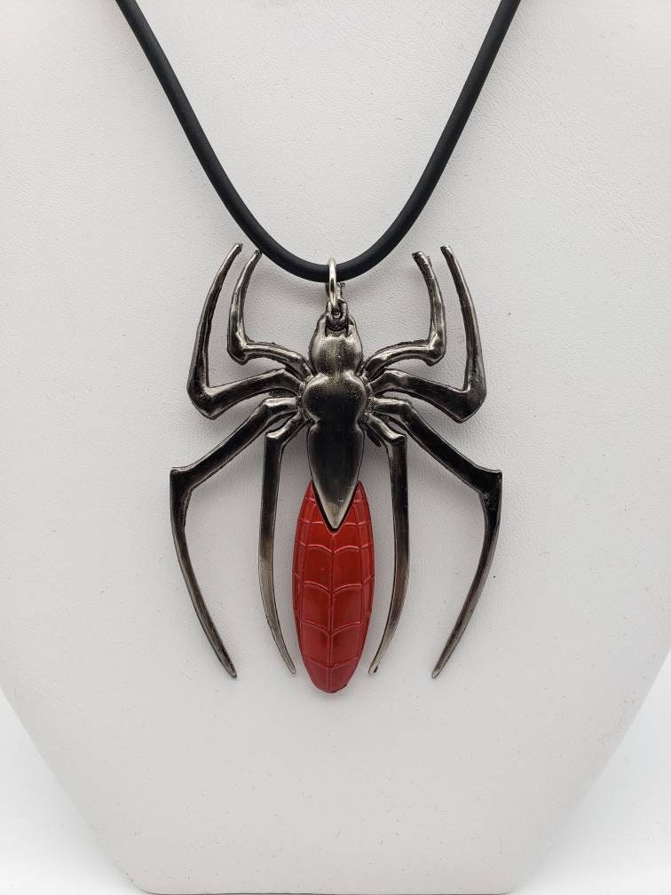 Spider Knife Necklace