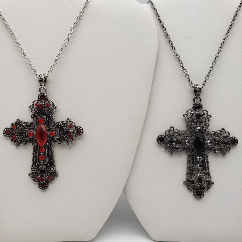Imitation Pearl Cross Gothic Pendant Necklace