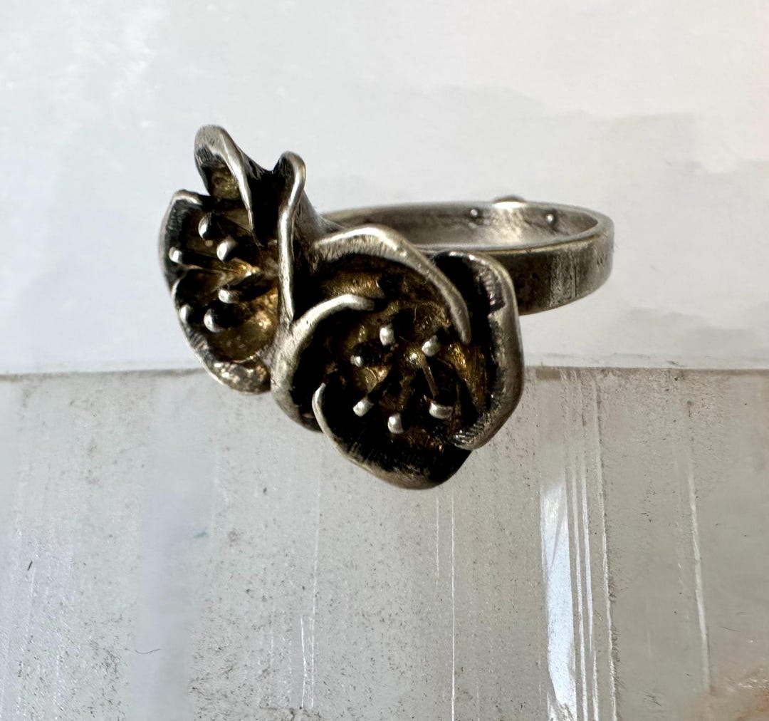 Two Roses Ring Vintage Sterling Two Rose Ring, Size 5.25 - Etsy