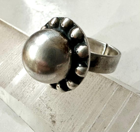 vintage Jorma Laine Finnish 830 silver dome ring, size 6.75, adjustable