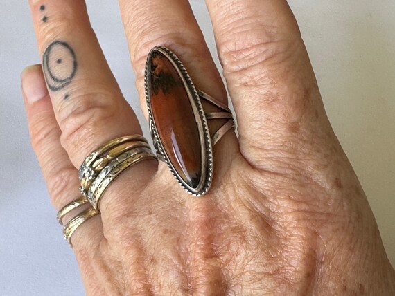 tall vintage sterling petrified wood ring, size 6 - image 10