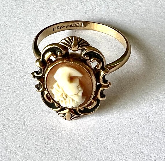 vintage 10k gold cameo ring, size 6 - image 6