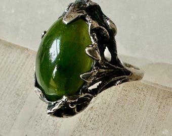 Bague ancienne Art nouveau en argent massif et jade, taille 7