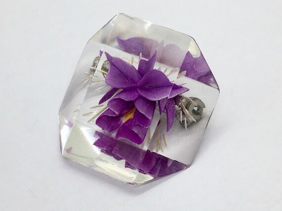 Broche Vintage Lucite Fleurs Gravées à L'Envers Années 60