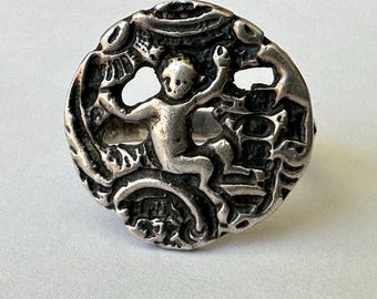 antique sterling cherub ring, size 6.75