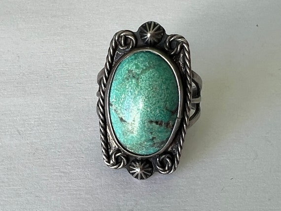 vintage sterling and turquoise artisan ring, size… - image 4