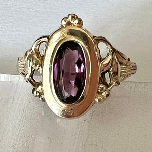 vintage Clark and Coombs gold fill and amethyst glass ring, size 8.75
