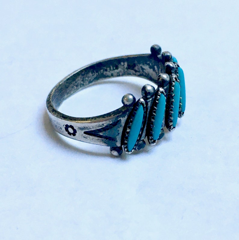 size 5.75 vintage Bell Trading Post needlepoint ring