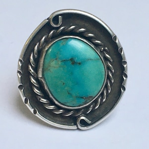 large vintage sterling and turquoise ring, size 6.5