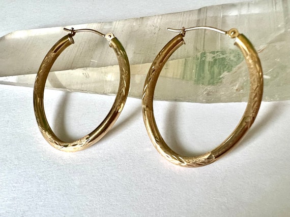 vintage 14k gold oval hoop earrings - image 1