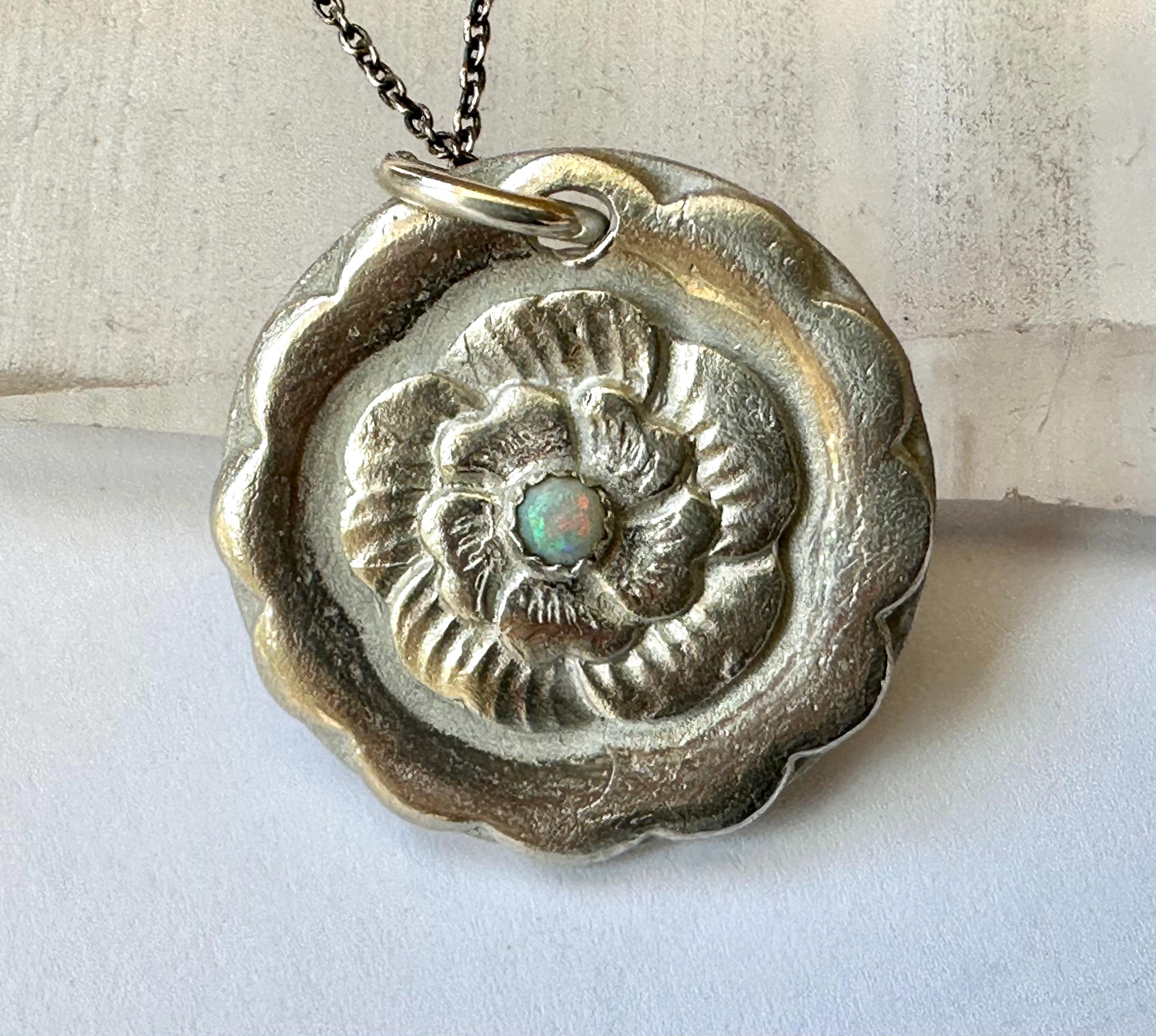 new sterling two sided flower and token pendant necklace