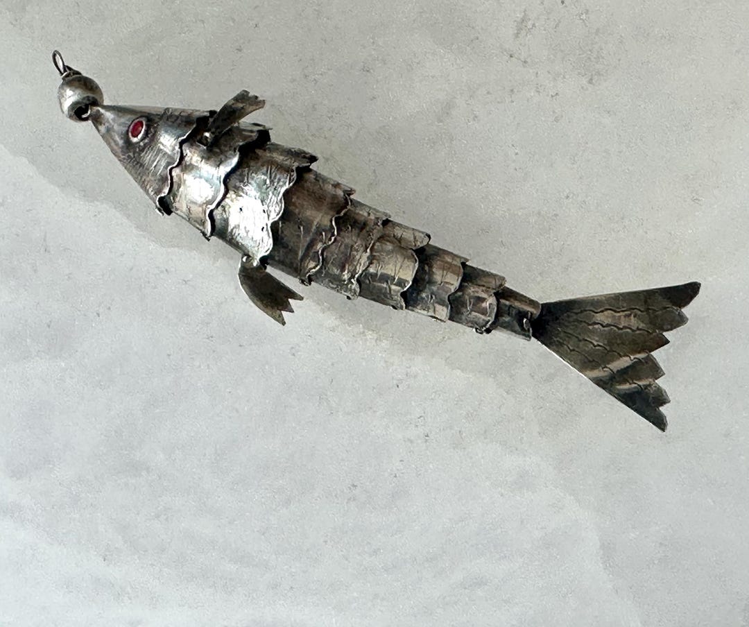Vintage Large Silver Articulated Fish Pendant - Etsy