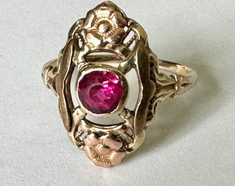 antique 10k bicolor gold ruby shield ring, size 4.75