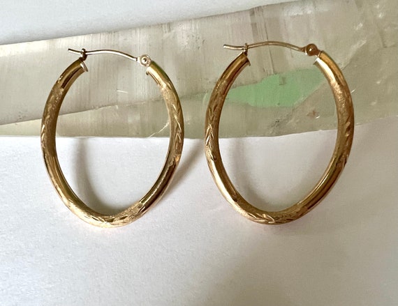 vintage 14k gold oval hoop earrings - image 2