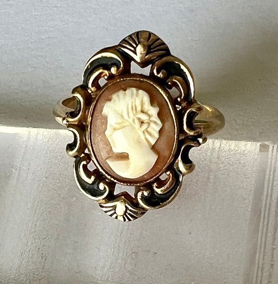 vintage 10k gold cameo ring, size 6 - image 3