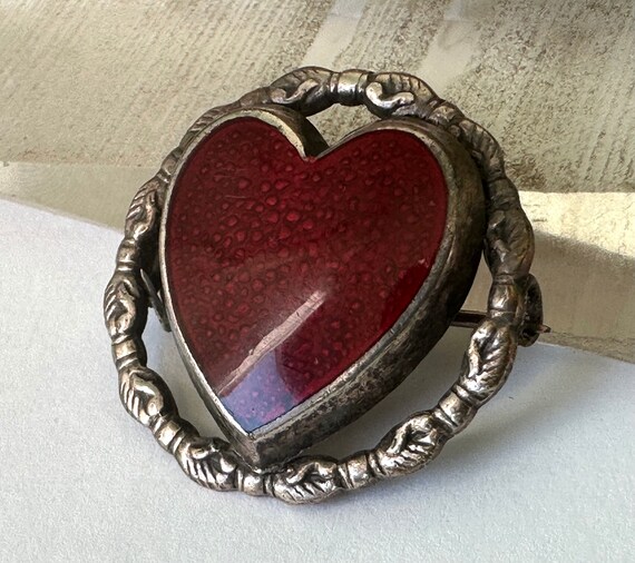 Edwardian sterling friendship heart brooch in red… - image 5