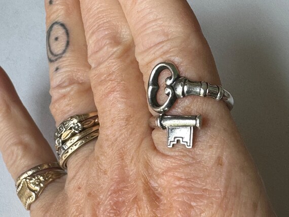Vintage Sterling Avon Key Wrap Ring Size 7.5 Adjustable Etsy