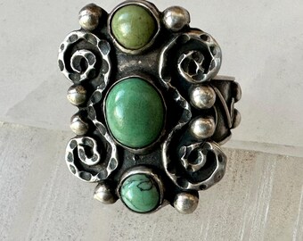 vintage boho Mexican sterling and green turquoise ring, size 6.5