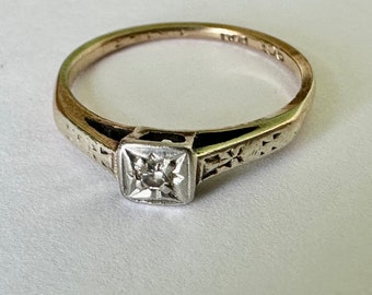 antique 9kt gold, platinum, and diamond ring, size 5.75