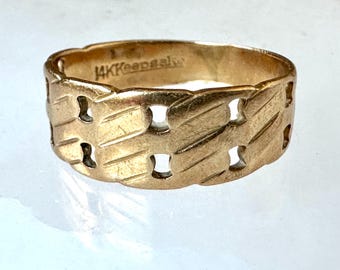 vintage 14k gold Keepsake band, size 8