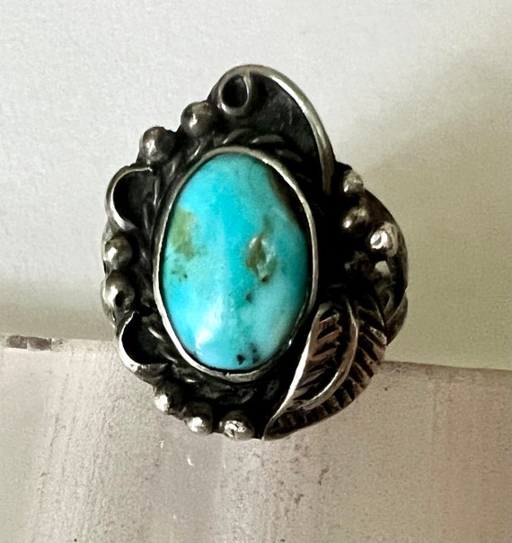 lovely vintage artisan bright turquoise southweste