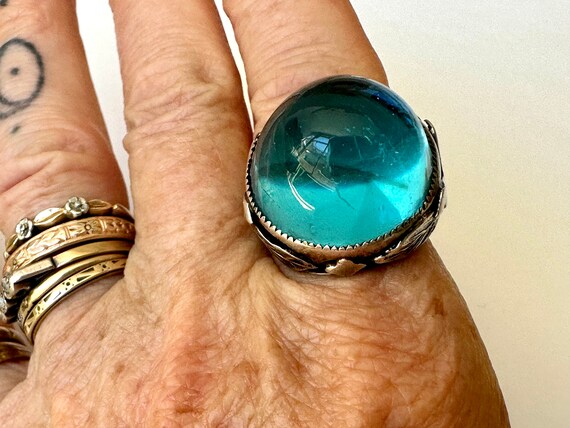 vintage sterling and blue glass dome ring with le… - image 9