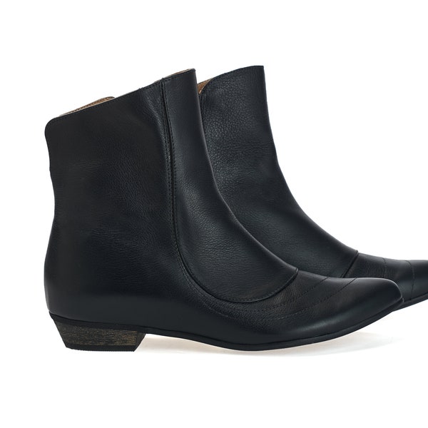 Black leather ankle boots, Kim