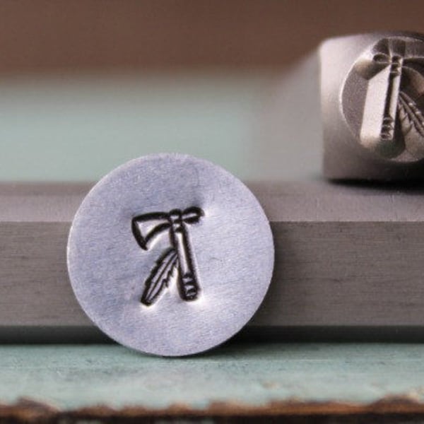 Sello de metal para joyería DIY de Tomahawk indio de 6 mm - Kit de estampado, herramientas, prensa, máquina y suministros - SGCH-128