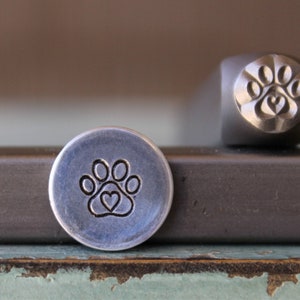 Brand New 6mm Dog Paw with Center Heart Metal Design Stamp - Metal Stamp - Metal Stamping and Jewelry Tool - SGCH-404