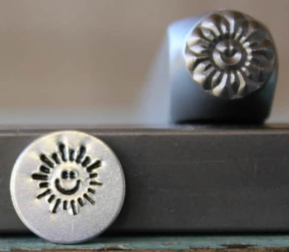 SUPPLY GUY 8mm Sun Metal Punch Design Stamp SGCH-137