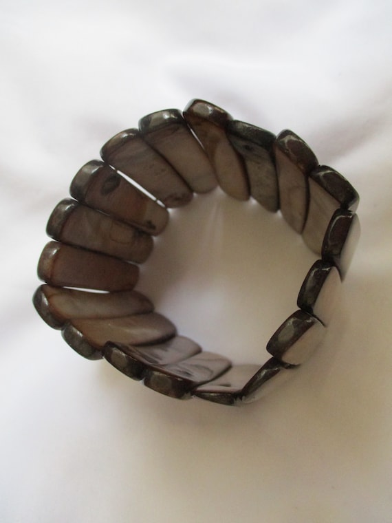 Wide Brown Shell Stretch Bracelet - image 3